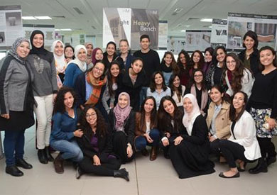 تطويع مشروعات طلاب فنون الجامعة الألمانية لخدمة المجتمع